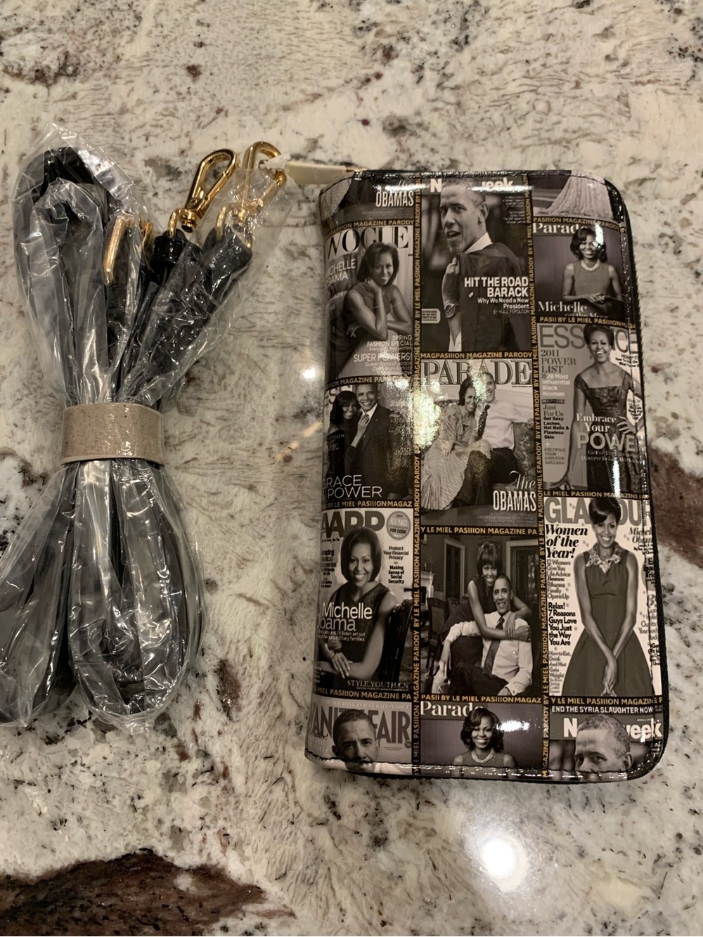 Michelle and Barack Obama long zip around wallet Crossbody brand new with tags
